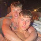 gay_0161_couple